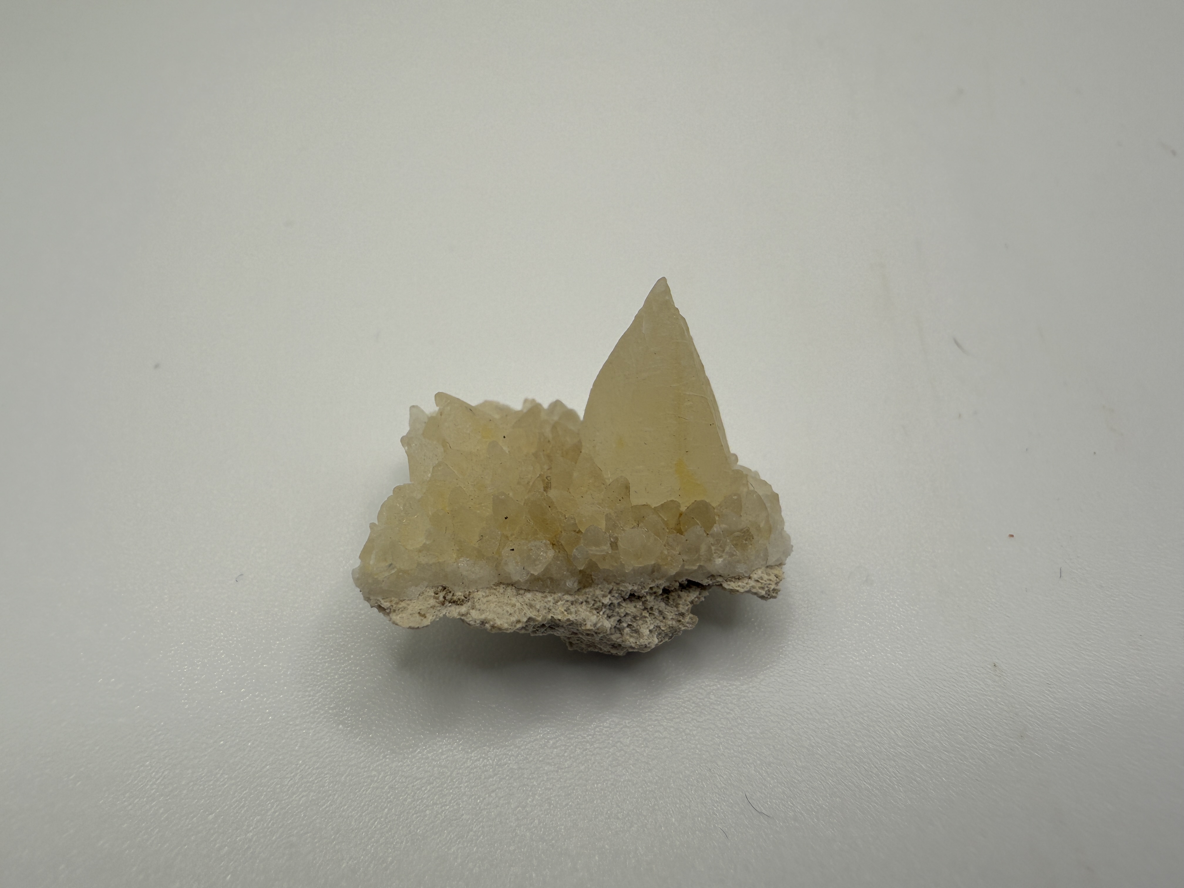 Stellar Beam Calcite (Dogtooth)